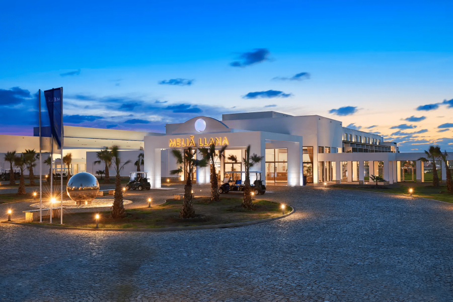 Hotel Melia Dunas Beach Resort & Spa