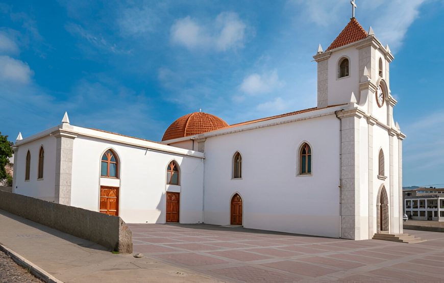 Volta à Ilha Santiago