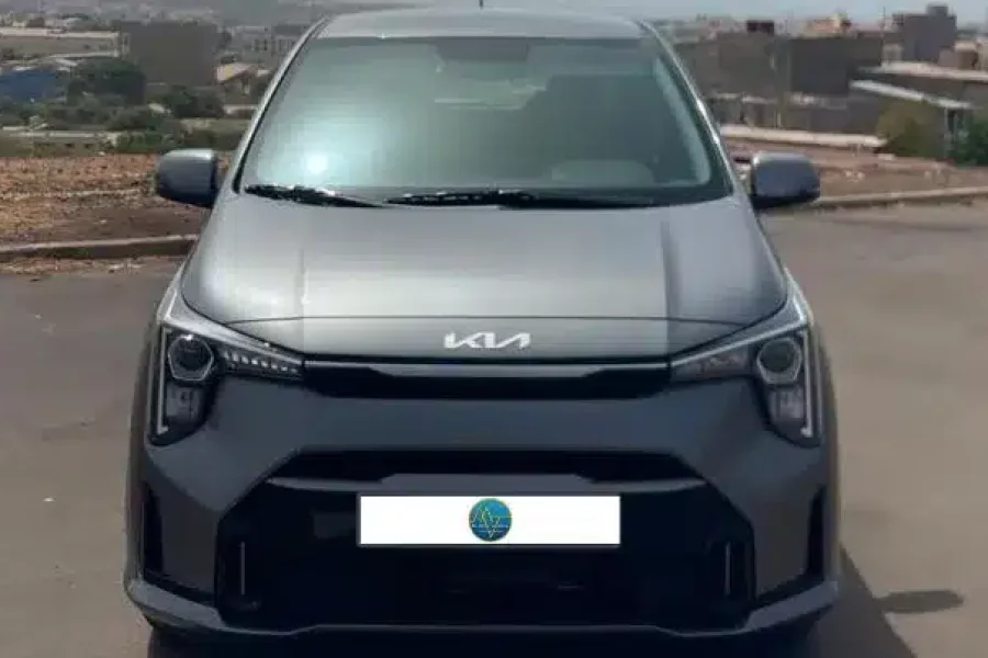 Alugar Kia Picanto Cinza em Cabo Verde